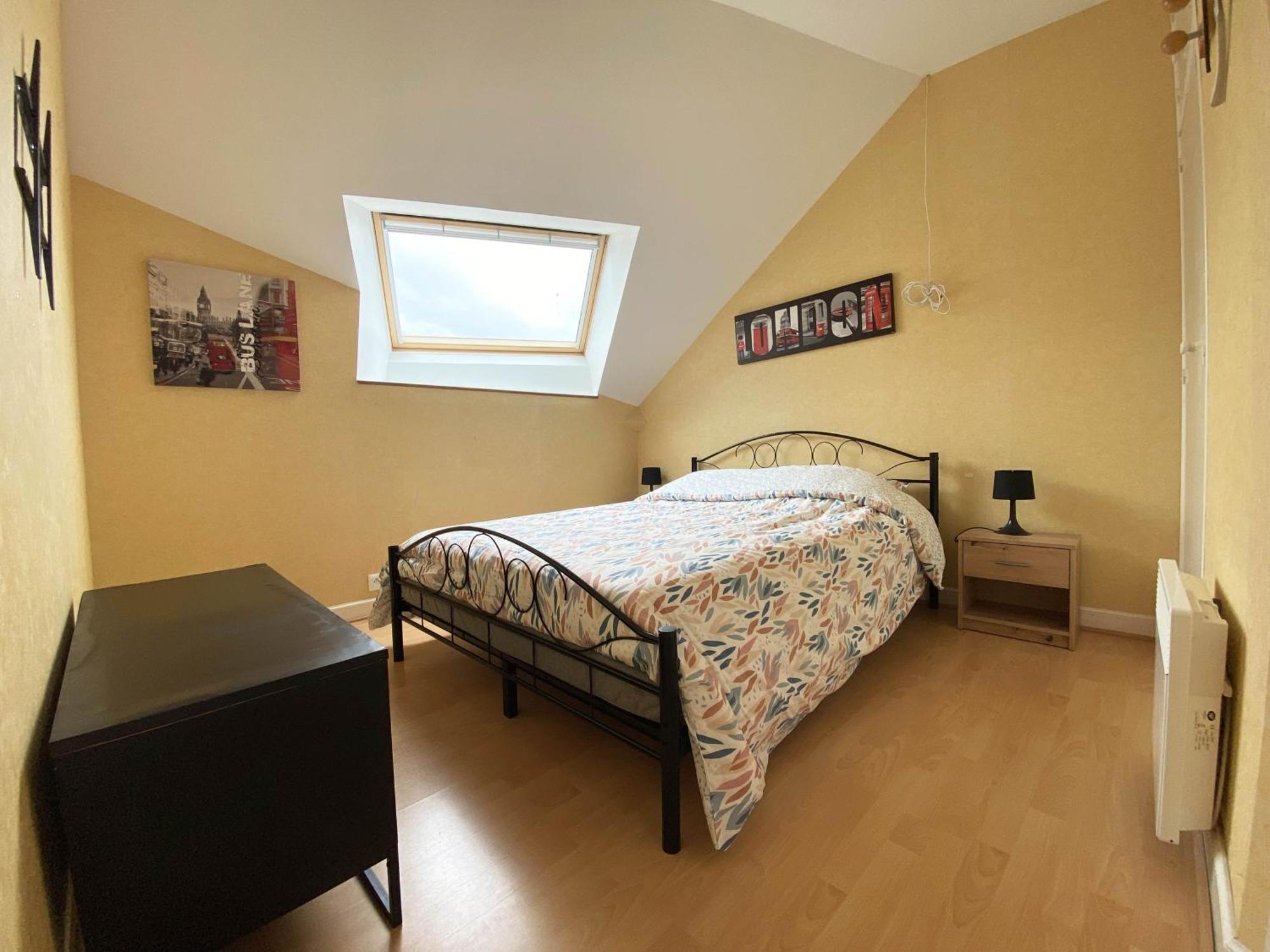 Appartement Tout Confort En Centre-Ville Cosne-sur-Loire Exterior foto